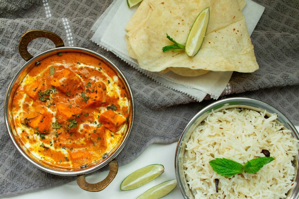 Indian Cuisine in SG : Explore traditional and modern Indian dishes that define Singapore’s vibrant food scene.