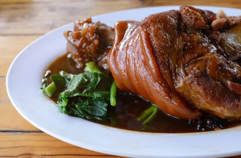 Chinese Cuisine : Fresh ingredients forming the heart of Teochew cooking