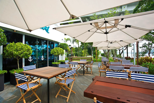 Pet-friendly Restaurant Singapore: Kontiki’s pet-friendly atmosphere with friendly staff and fur companions